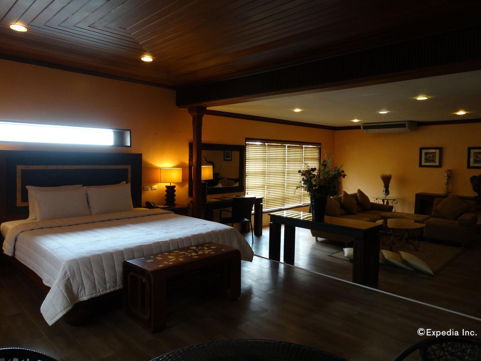 Citystate Asturias Hotel Palawan Puerto Princesa Eksteriør billede