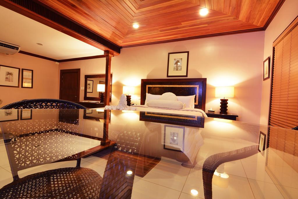 Citystate Asturias Hotel Palawan Puerto Princesa Eksteriør billede